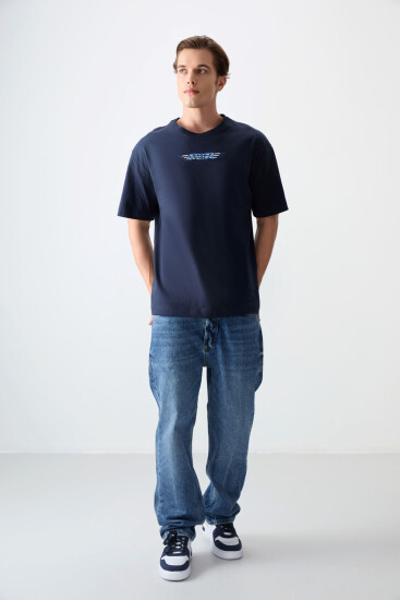 Lacivert %100 Pamuk Kalın Yumuşak Dokulu Oversize Fit Baskılı Erkek T-Shirt - 88356 - Air Jones (1)