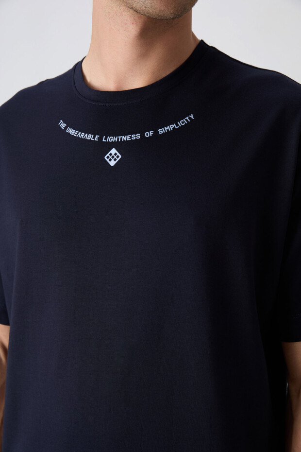 Lacivert Pamuklu Kalın Yumuşak Dokulu Oversize Fit Baskılı Erkek T-Shirt - 88343