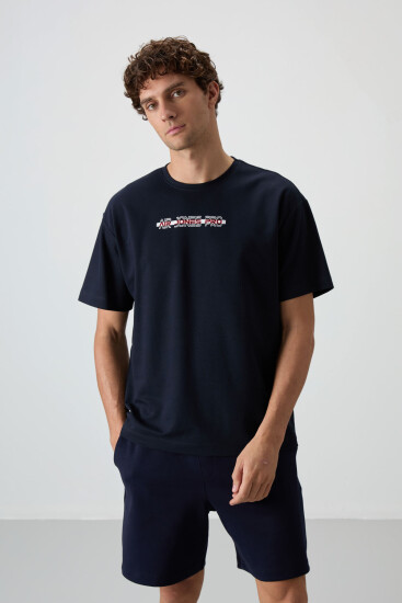 Lacivert Pamuklu Kalın Yüzeyi Dokulu Oversize Fit Baskılı Erkek T-Shirt - 88365 