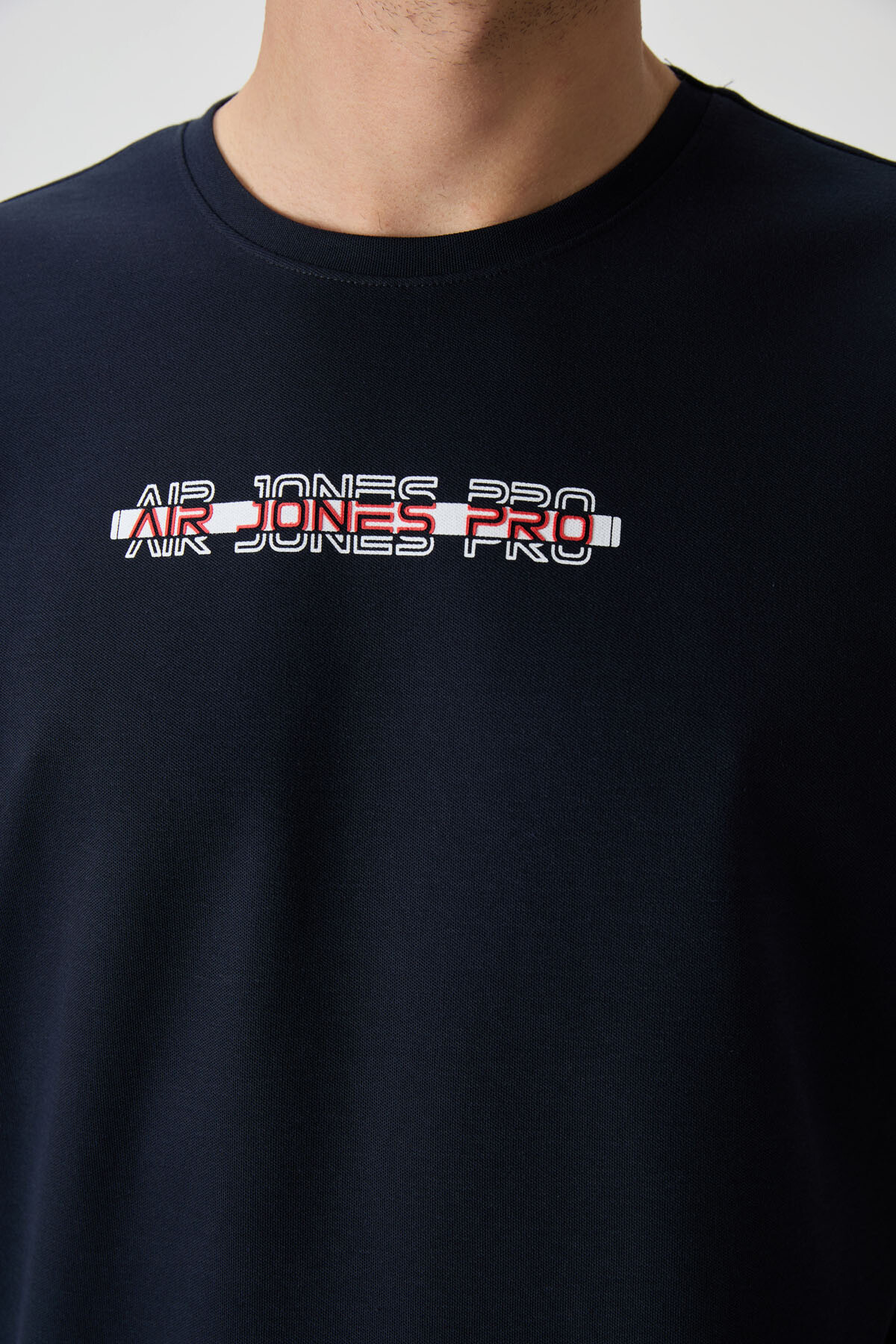 Lacivert Pamuklu Kalın Yüzeyi Dokulu Oversize Fit Baskılı Erkek T-Shirt - 88365 - Air Jones (1)