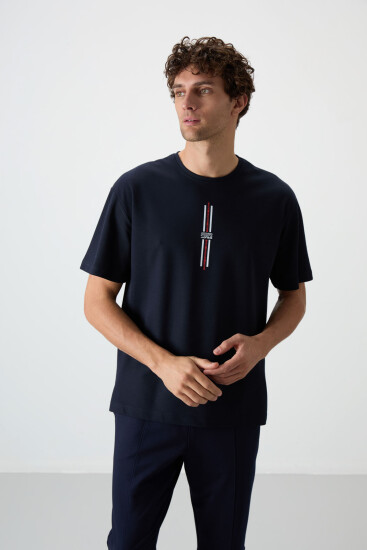 Lacivert Pamuklu Kalın Yüzeyi Dokulu Oversize Fit Baskılı Erkek T-Shirt - 88366 