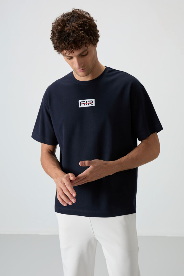 Lacivert Pamuklu Kalın Yüzeyi Dokulu Oversize Fit Baskılı Erkek T-Shirt - 88367 - 4