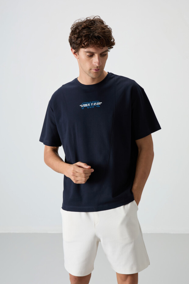 Lacivert Pamuklu Kalın Yüzeyi Dokulu Oversize Fit Baskılı Erkek T-Shirt - 88372