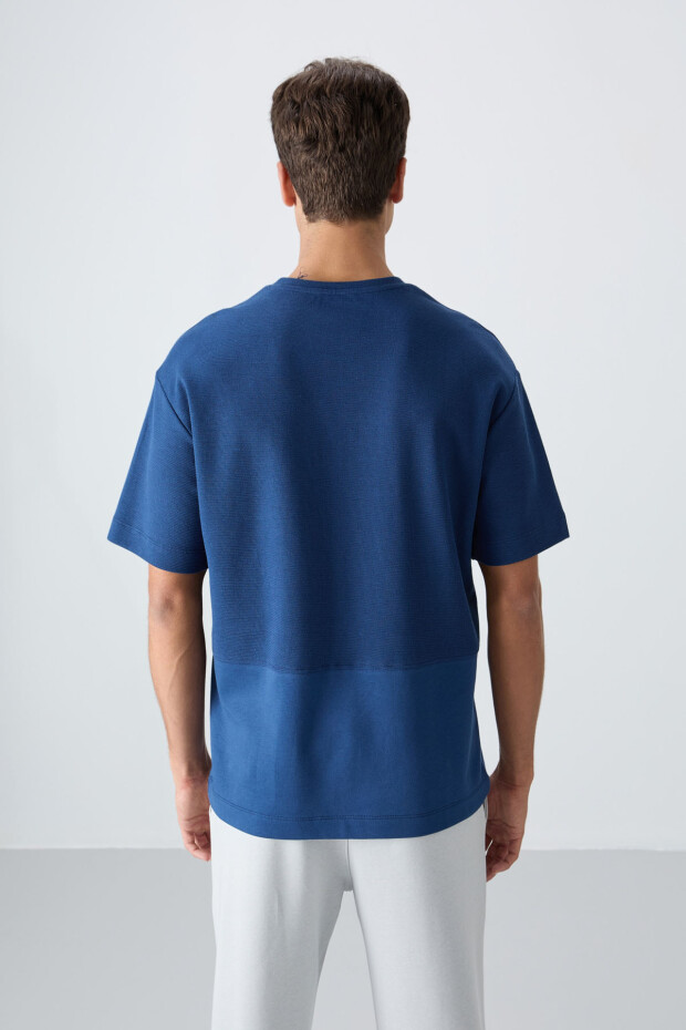 Parlament Pamuklu Kalın Yüzeyi Dokulu Oversize Fit Basic Erkek T-Shirt - 88337 - 4