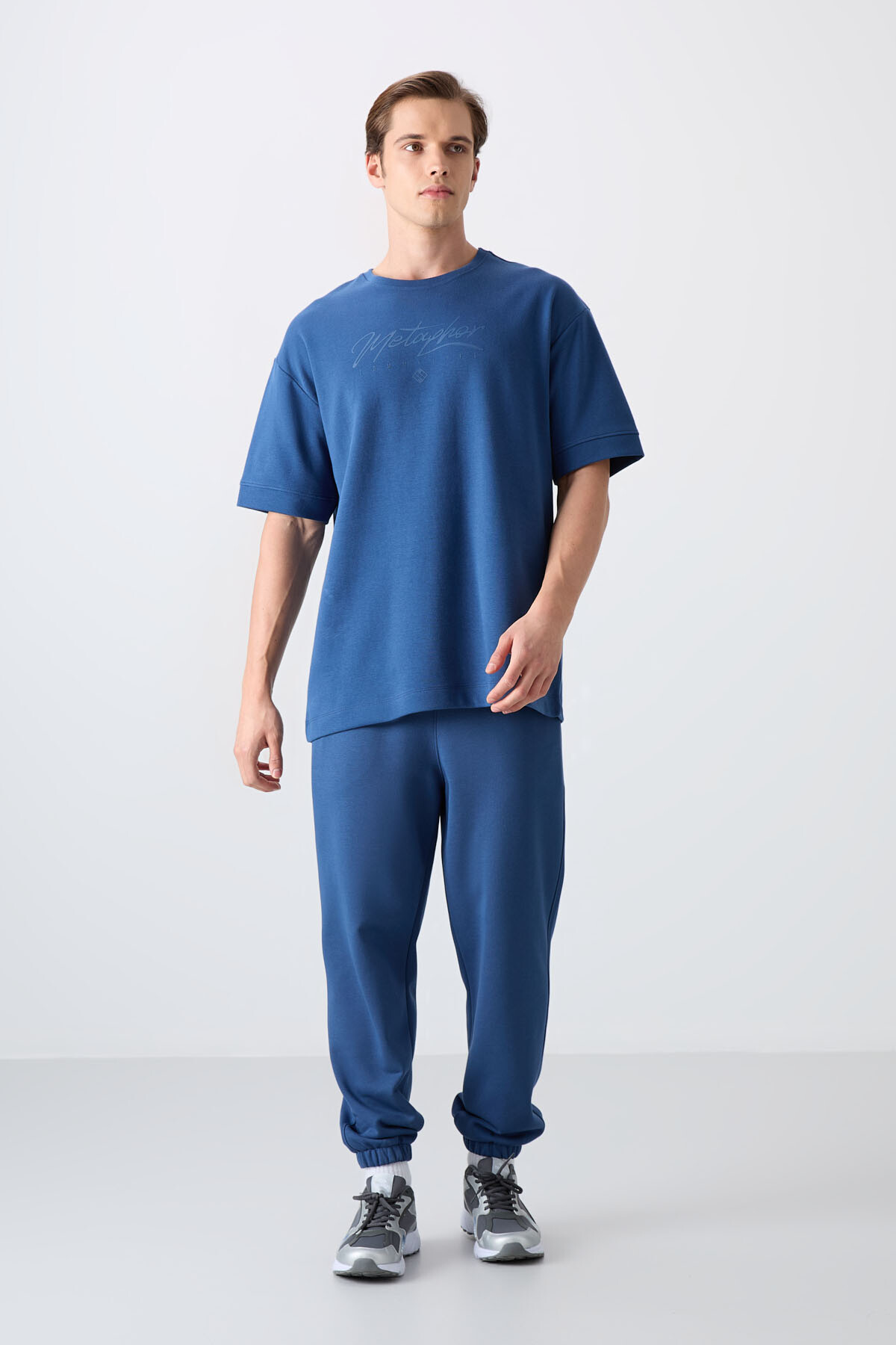 Parlament Pamuklu Kalın Yumuşak Dokulu Oversize Fit Baskılı Erkek T-Shirt - 88320 - TOMMYLIFE (1)