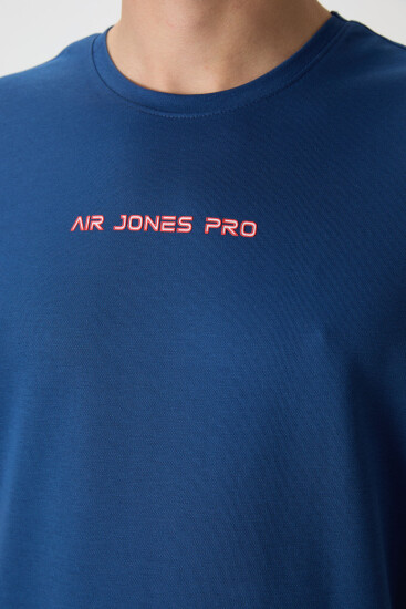 Parlament Pamuklu Kalın Yüzeyi Dokulu Oversize Fit Baskılı Erkek T-Shirt - 88364 - Air Jones (1)