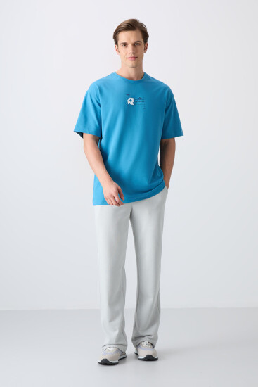 Petrol Mavi Pamuklu Kalın Yumuşak Dokulu Oversize Fit Baskılı Erkek T-Shirt - 88350 - TOMMYLIFE (1)
