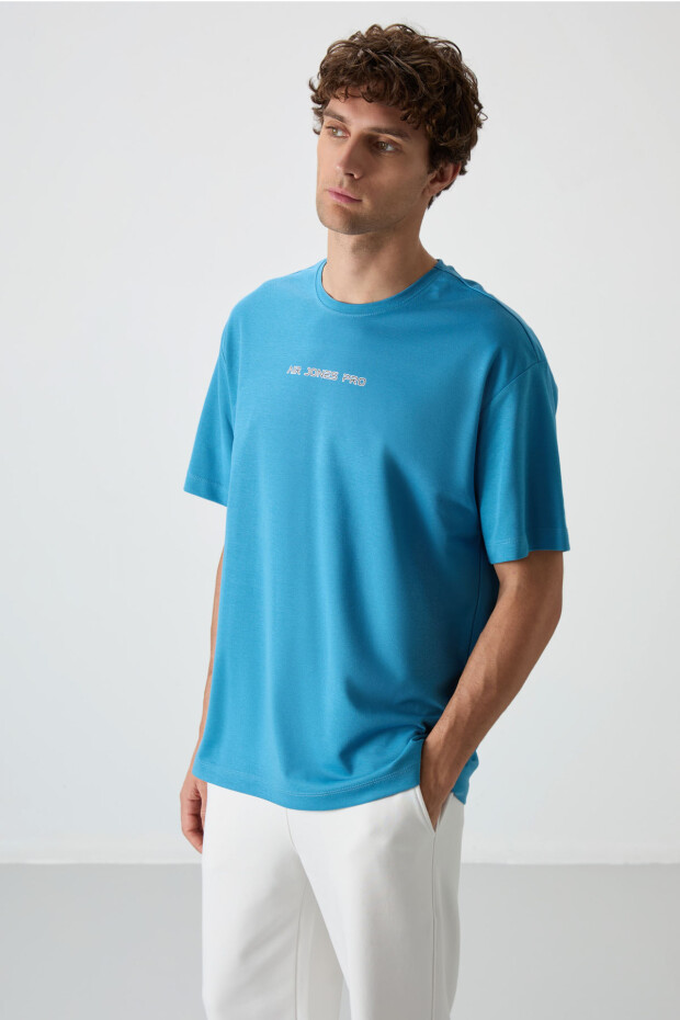 Petrol Mavi Pamuklu Kalın Yüzeyi Dokulu Oversize Fit Baskılı Erkek T-Shirt - 88364