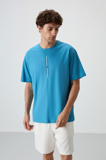 Petrol Mavi Pamuklu Kalın Yüzeyi Dokulu Oversize Fit Baskılı Erkek T-Shirt - 88366 