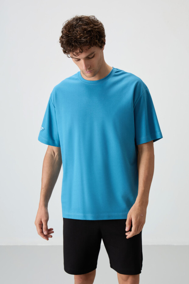 Petrol Mavi Pamuklu Kalın Yüzeyi Dokulu Oversize Fit Baskılı Erkek T-Shirt - 88369