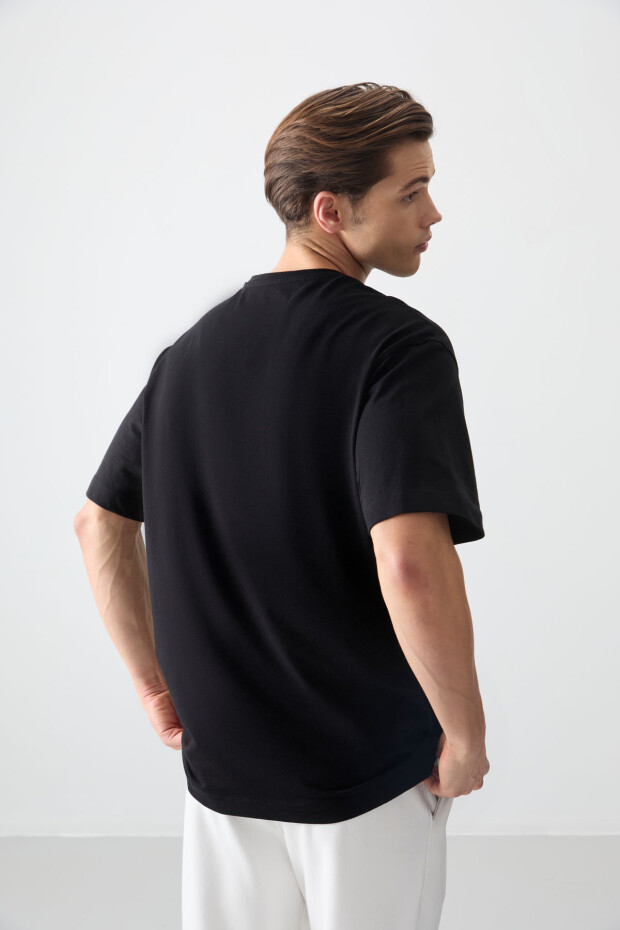 Siyah %100 Pamuk Kalın Yumuşak Dokulu Oversize Fit Baskılı Erkek T-Shirt - 88361 - 5