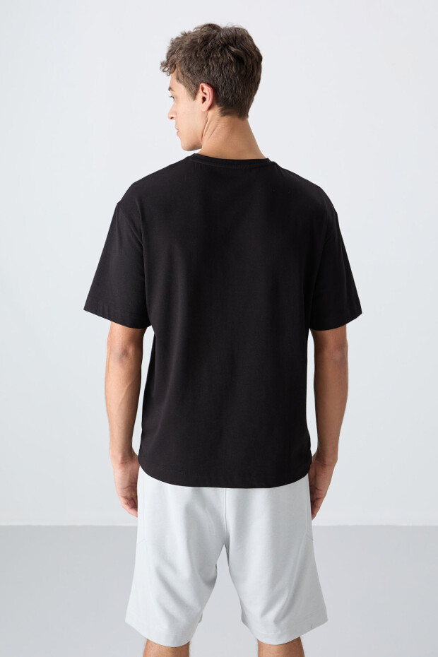 Siyah Pamuklu Kalın Yumuşak Dokulu Oversize Fit Baskılı Erkek T-Shirt - 88330 - 5