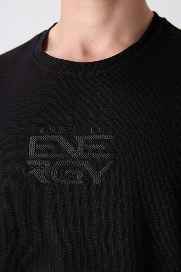 Siyah Pamuklu Kalın Yüzeyi Dokulu Oversize Fit Baskılı Erkek T-Shirt - 88336 - 3
