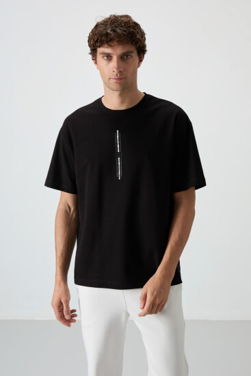 Siyah Pamuklu Kalın Yüzeyi Dokulu Oversize Fit Baskılı Erkek T-Shirt - 88366 