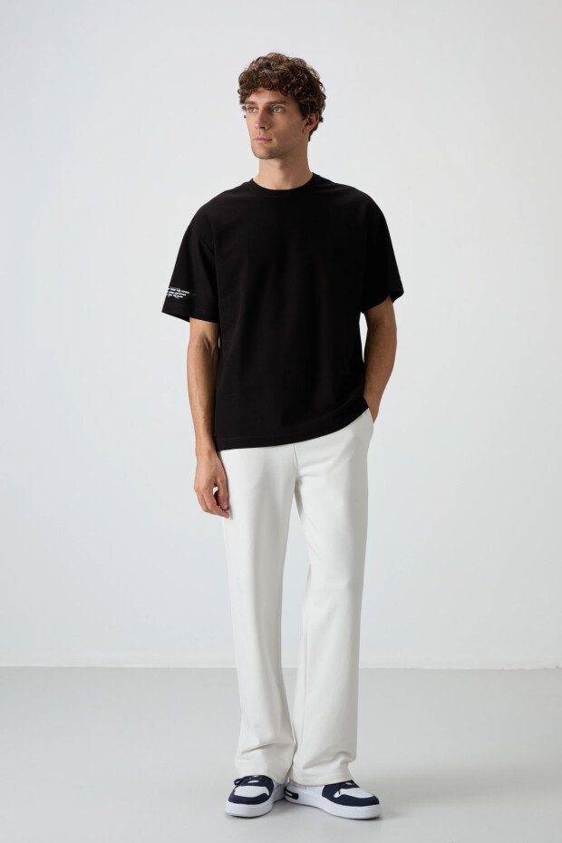 Siyah Pamuklu Kalın Yüzeyi Dokulu Oversize Fit Baskılı Erkek T-Shirt - 88369 - 2