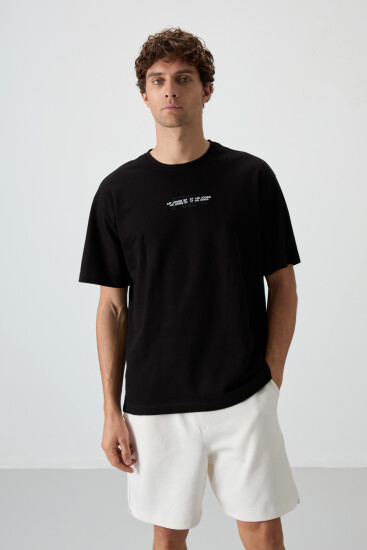 Siyah Pamuklu Kalın Yüzeyi Dokulu Oversize Fit Baskılı Erkek T-Shirt - 88372 