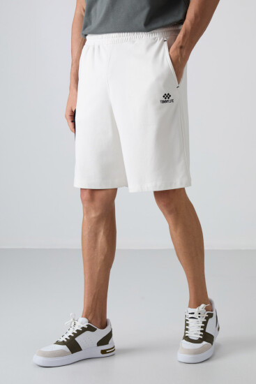 Ekru Pamuklu Kalın Yumuşak Dokulu Comfort Fit Baskılı Erkek Şort - 81266 - TOMMYLIFE