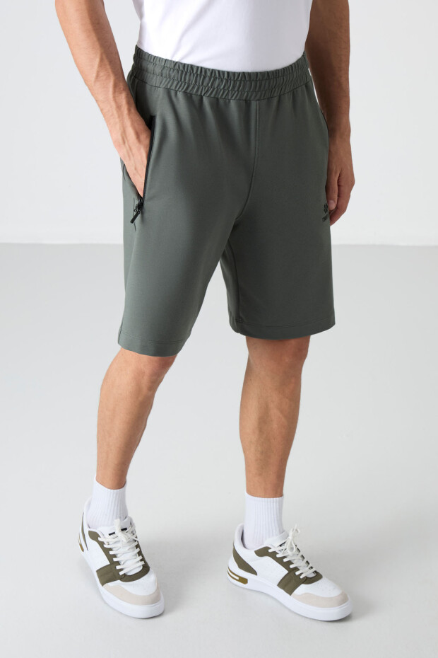 Haki Gizli Fermuar Arka Cepli Bağcıklı Standart Kalıp Erkek Şort - 81136 - 3