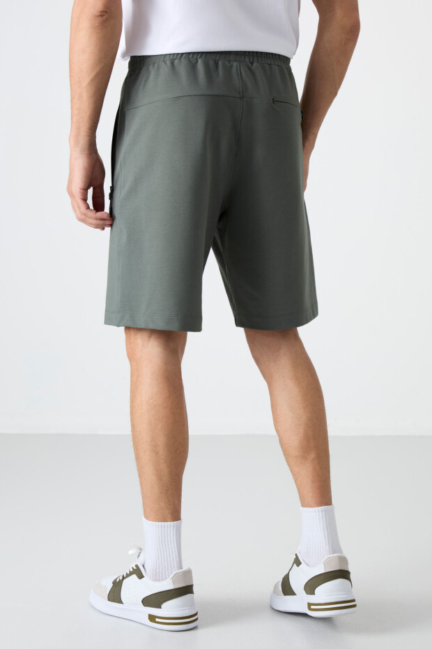 Haki Gizli Fermuar Arka Cepli Bağcıklı Standart Kalıp Erkek Şort - 81136 - 5