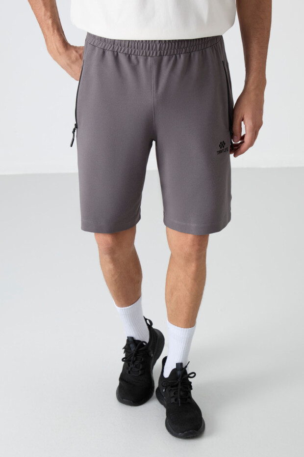 Koyu Gri Gizli Fermuar Arka Cepli Bağcıklı Standart Kalıp Erkek Şort - 81136 - 4