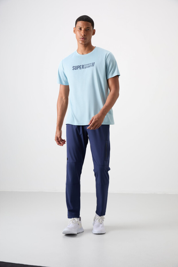 Açık Mavi Polyester Nefes Alan Dokulu İnce Esnek Standart Fit Erkek Performans T-Shirt - 88385