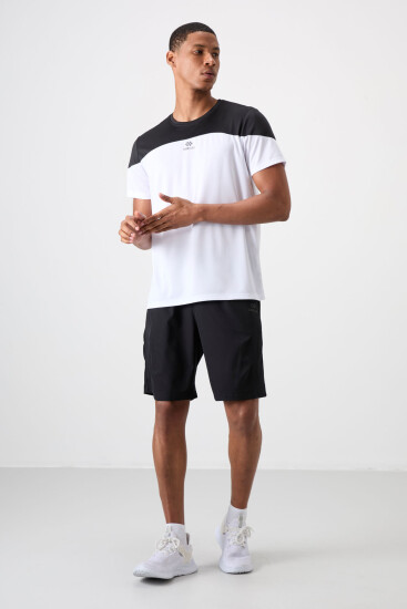 Beyaz Nefes Alan Dokulu İnce Esnek Standart Fit Erkek Performans T-Shirt - 88386 - TOMMYLIFE (1)