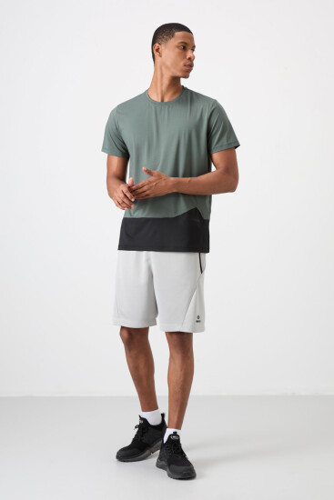 Haki Nefes Alan Dokulu İnce Esnek Standart Fit Erkek Performans T-Shirt - 88383 - TOMMYLIFE (1)