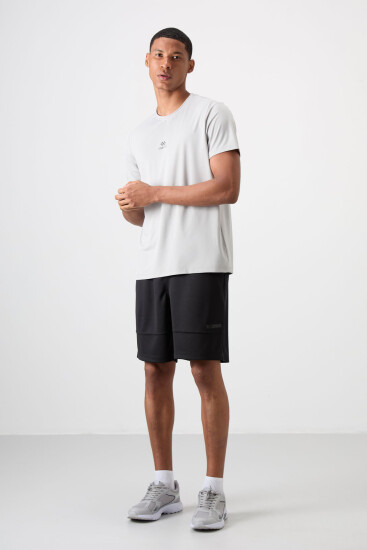 Taş Nefes Alan Dokulu İnce Esnek Standart Fit Erkek Performans T-Shirt - 88387 - TOMMYLIFE (1)