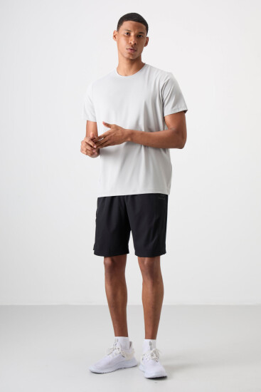 Taş Nefes Alan Dokulu İnce Esnek Standart Fit Erkek Performans T-Shirt - 88388 - TOMMYLIFE (1)