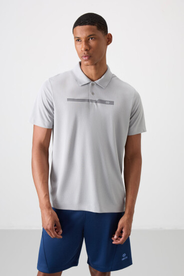 Gri Nefes Alan Dokulu İnce Esnek Standart Fit Polo Yaka Erkek Performans T-Shirt - 88393 