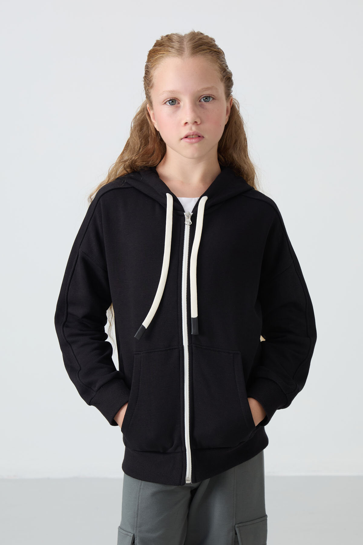 Fermuarlı Pamuklu 2'li Paket Siyah-Yaban Gülü Kız Çocuk Sweatshirt - 75149 - TOMMYLIFE (1)