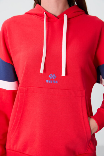 Fiesta Kompakt Pamuklu Kalın Pürüzsüz Dokulu Kapüşonlu Oversize Fit Kadın Sweatshirt - 97290 - TOMMYLIFE (1)