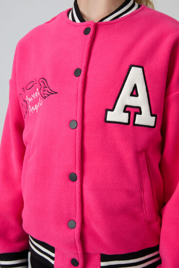 Fuşya Kalın Yumuşak Dokulu Standart Fit Nakışlı Polar Kız Çocuk Kolej Ceket - 75156 - TOMMYLIFE (1)