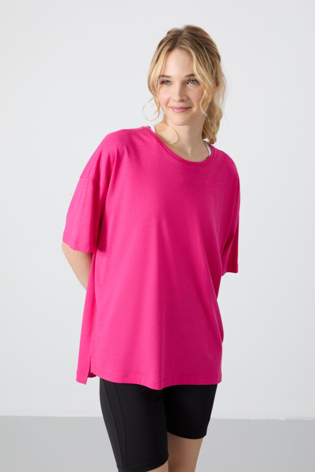 Fuşya Penye Modal Yumuşak Tuşeli Oversize Fit Basic Kadın T-Shirt- 97285 - 6
