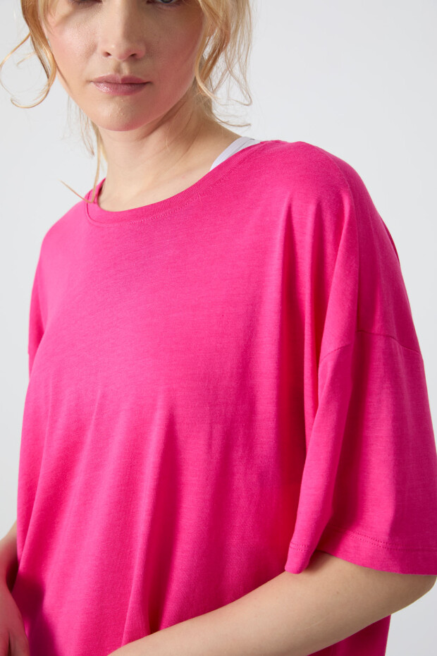 Fuşya Penye Modal Yumuşak Tuşeli Oversize Fit Basic Kadın T-Shirt- 97285 - 3