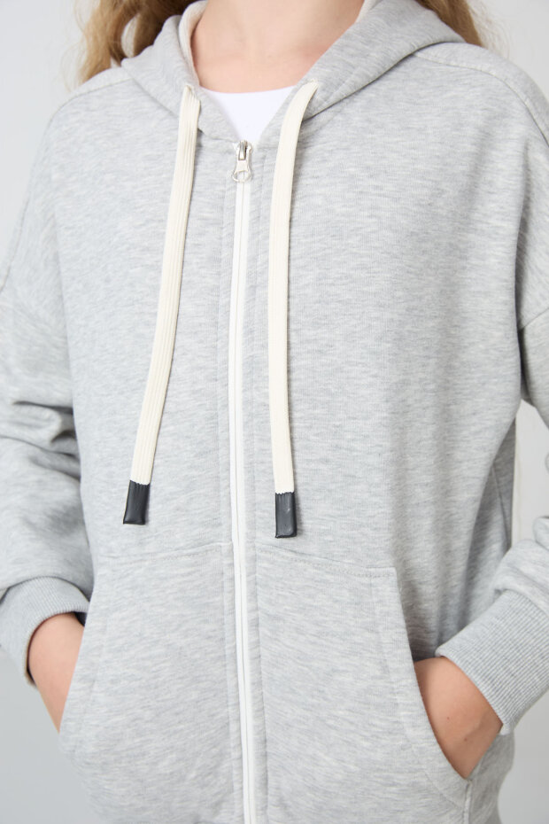 Gri Melanj Pamuklu İçi Tüylü Yumuşak Dokulu Standart Fit Nakışlı Kız Çocuk Sweatshirt - 75149 - 4