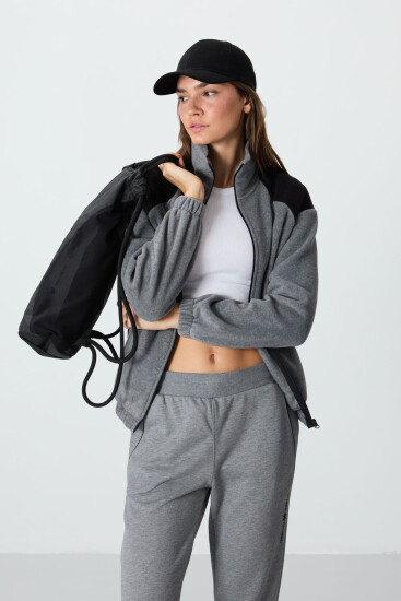 Gri Melanj Kalın Yumuşak Dokulu Dik Yaka Oversize Nakışlı Polar Kadın Sweatshirt - 97293 