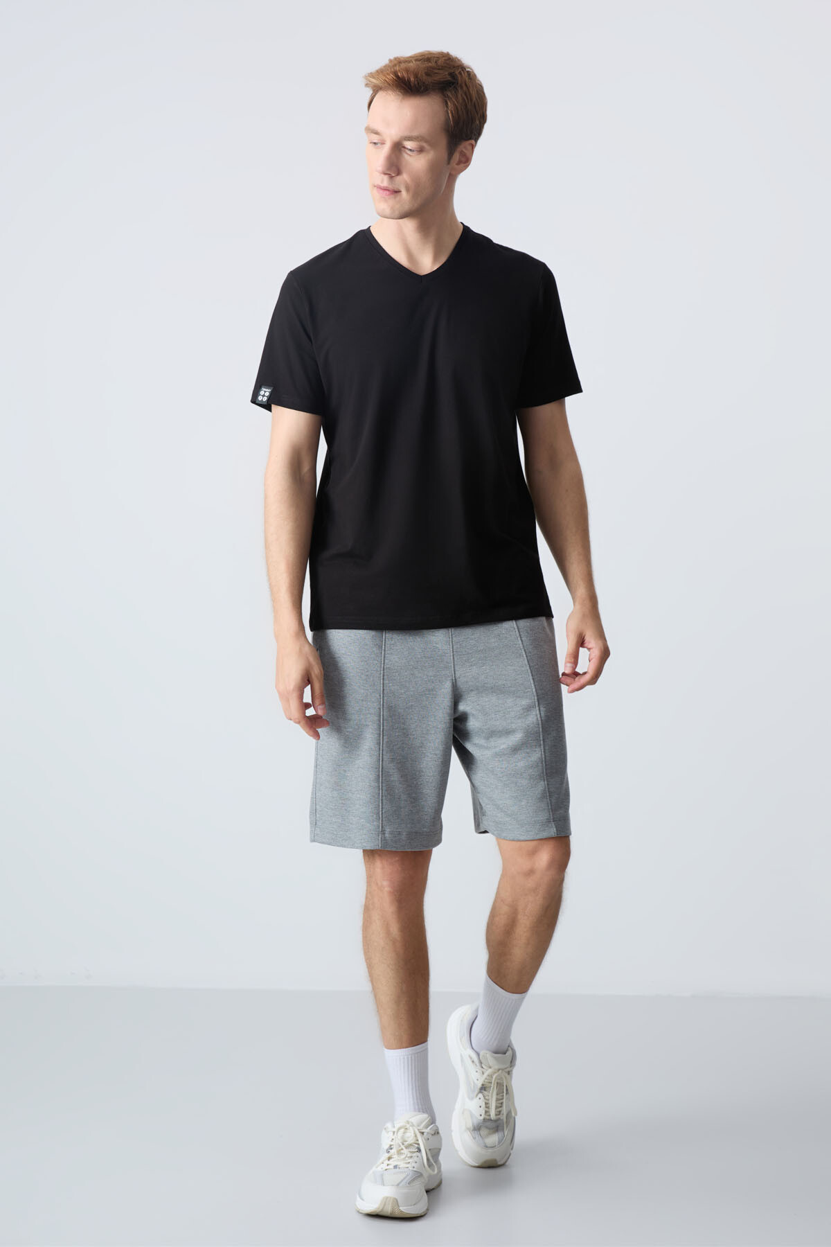 Gri Melanj Pamuklu Kalın Yumuşak Dokulu Standart Fit Basic Erkek Şort - 81277 - Air Jones (1)
