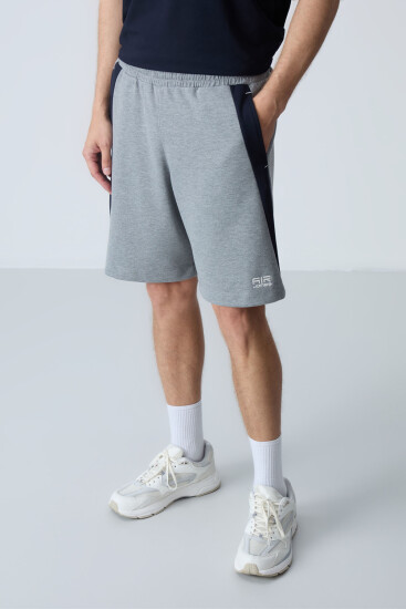 Gri Melanj Pamuklu Kalın Yumuşak Dokulu Standart Fit Basic Erkek Şort - 81280 - Air Jones (1)