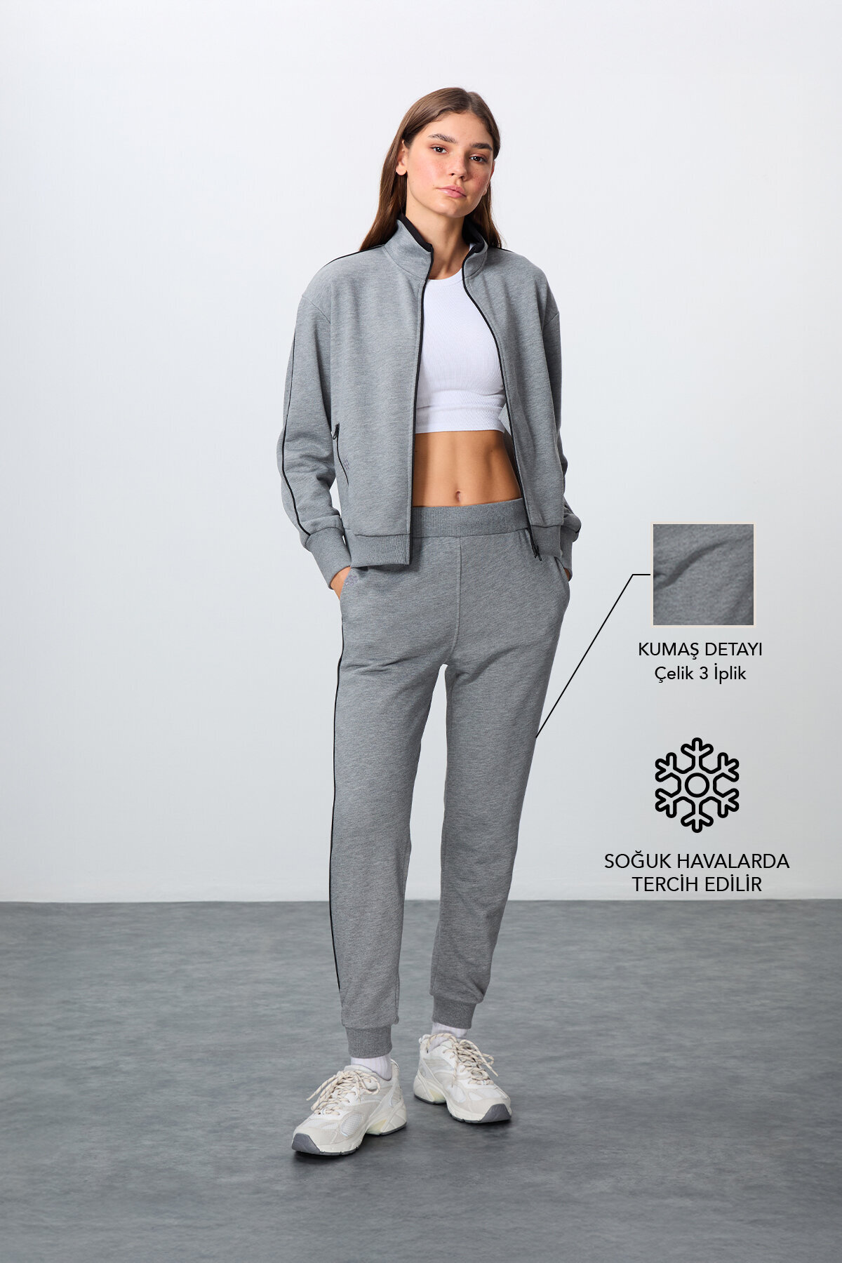 Gri Melanj Kompakt Pamuklu Kalın Pürüzsüz Dokulu Dik Yaka Oversize Fit Kadın Eşofman Takım - 95340 - TOMMYLIFE (1)