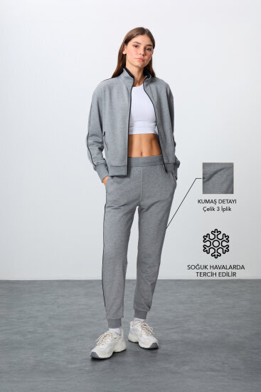 Gri Melanj Kompakt Pamuklu Kalın Pürüzsüz Dokulu Dik Yaka Oversize Fit Kadın Eşofman Takım - 95340 - TOMMYLIFE (1)