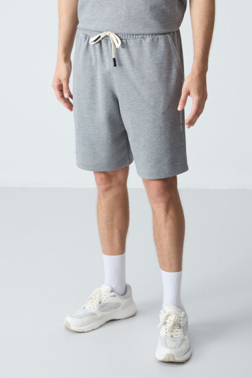 Gri Melanj Pamuklu Kalın Yumuşak Dokulu Oversize Fit Basic Erkek Şort Takım - 85257 - Air Jones (1)