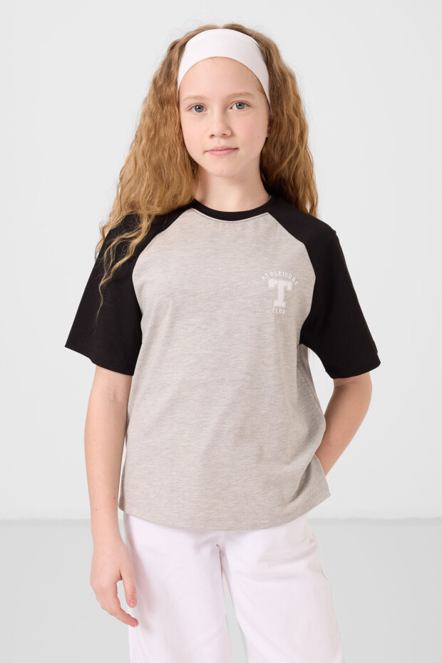 Gri Melanj O Yaka Pamuklu Baskılı Oversize Fit Kız Çocuk T-Shirt - 75179