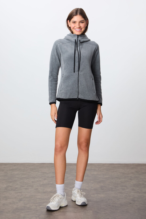 Gri Melanj Kalın Yumuşak Dokulu Kapüşonlu Standart Fit Nakışlı Polar Kadın Sweatshirt -97287 - 4