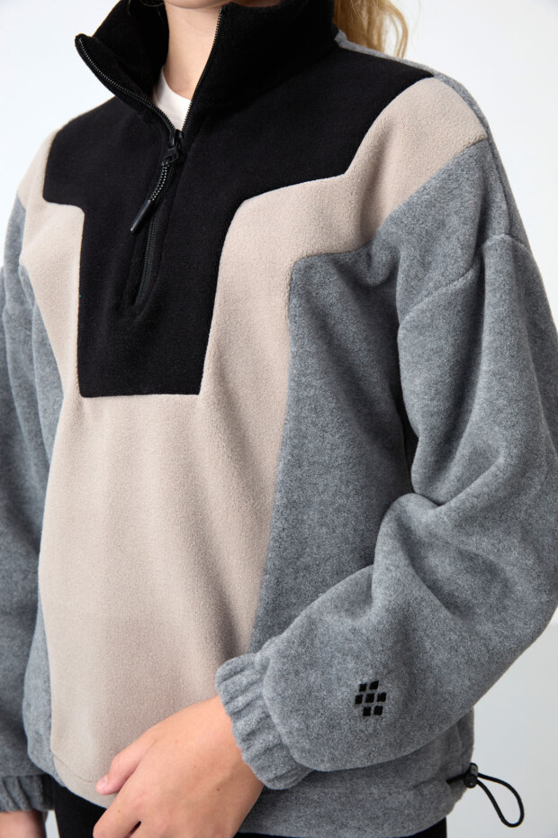 Gri Melanj Kalın Yumuşak Dokulu Rahat Form Nakışlı Polar Kız Çocuk Sweatshirt - 75153 - 4