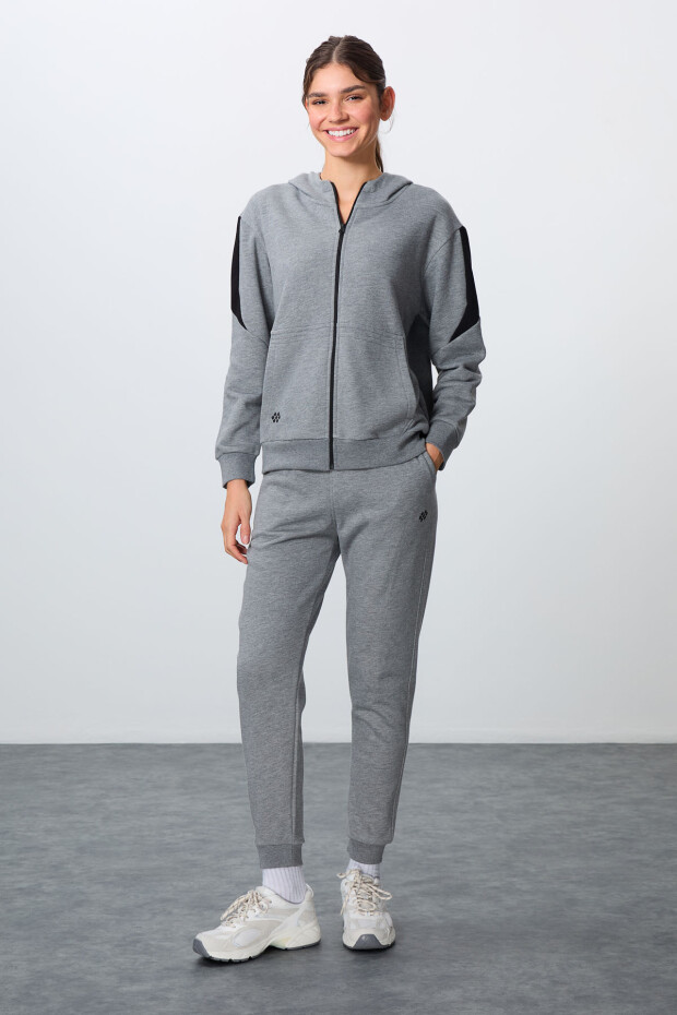 Gri Melanj Kompakt Pamuklu Kalın Pürüzsüz Dokulu Kapüşonlu Oversize Fit Kadın Eşofman Takım - 95343 - 4