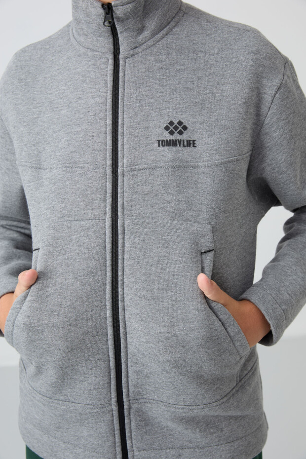 Gri Melanj Pamuklu Kalın İçi Tüylü Standart Fit Nakışlı Erkek Çocuk Sweatshirt - 11245 - 2