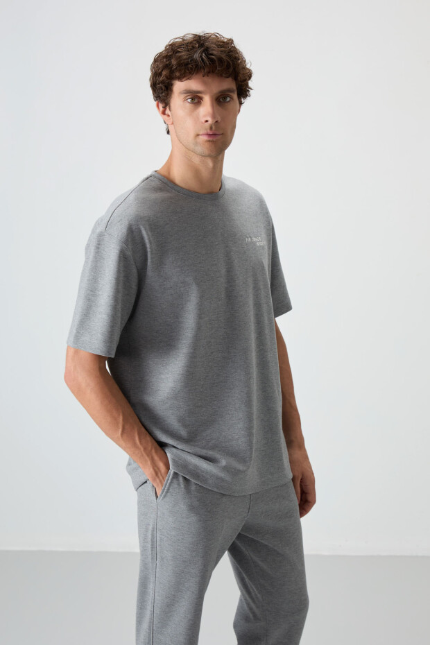 Gri Melanj Pamuklu Kalın Yumuşak Dokulu Oversize Fit Nakışlı Erkek Eşofman Takım - 85252 - 2