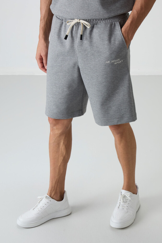 Gri Melanj Pamuklu Kalın Yumuşak Dokulu Oversize Fit Nakışlı Erkek Şort Takım - 85250 - 5