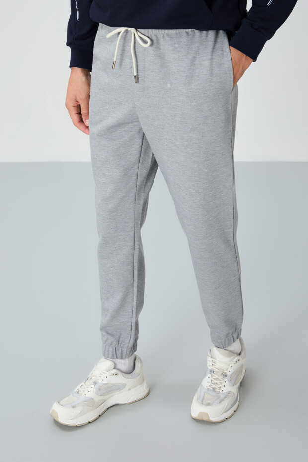 Gri Melanj Yüzeyi Dokulu Standart Fit Erkek Eşofman Alt - 82156 - 2